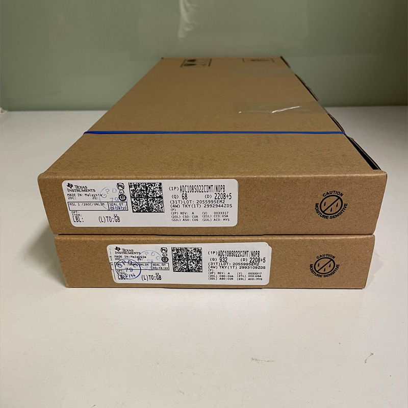 MC81F4432Q